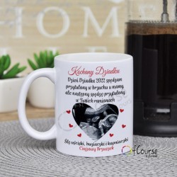  copy of Gift For Expecting Grandma, I'll Be Snuggled Up In Mummy's Tummy..., Grandmother To Be Mug, pregnancy announcement